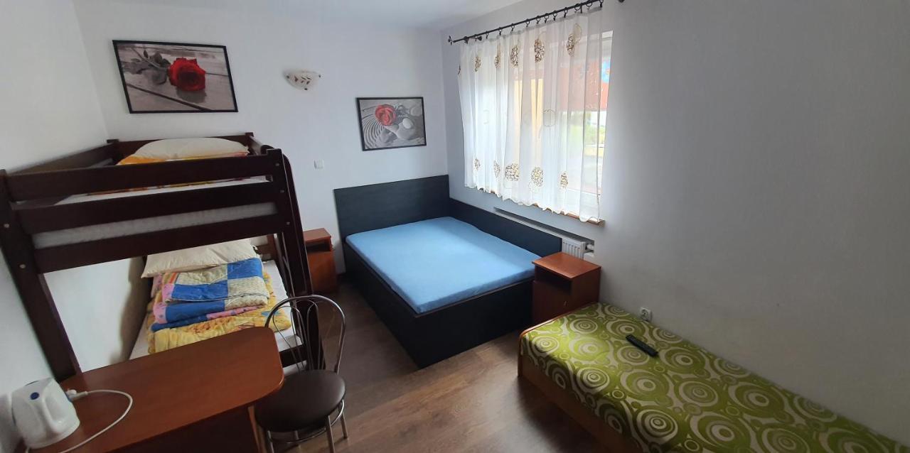 Pokoje Goscinne Pryzmat Wladyslawowo Luaran gambar